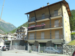 A casa di Rosa, Caspoggio